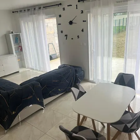 Maison Familiale Dans Un Quartier Calme Дом отдыха
